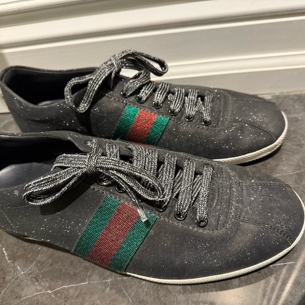 Men's Black Gucci Sneakers with Green and Red Stripes